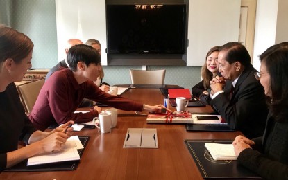 <p>Norwegian Minister of Foreign Affairs Ine Marie Eriksen Søreide gives Presidential Peace Adviser Jesus G. Dureza a book on Norway during a meeting on Wednesday (June 20, 2018). Others in photo are Ambassador Idun Tvedt (special envoy to the peace process between the Government of the Philippines and the National Democratic Front), Dag Halvor Nylander (director, section for peace and reconciliation of the Norwegian Ministry of Foreign Affairs), Dureza’s Chief of Staff Chuyie Kaye Guibelondo, and Consul General Maria Elene Algabre. <em>(OPAPP Photo)</em></p>